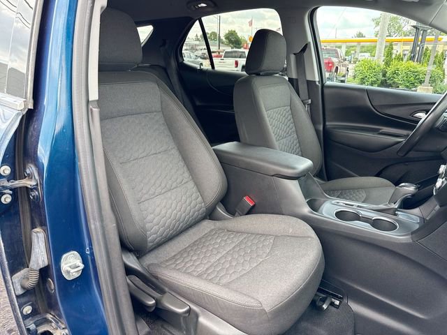 Used 2020 Chevrolet Equinox LT w/ Driver Convenience Package FWD image 25