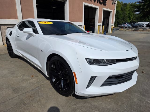 Used 2017 Chevrolet Camaro LT w/ Technology Package RWD image 4