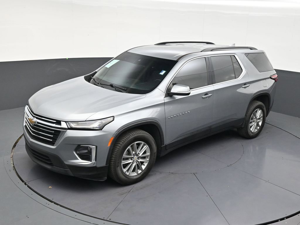 Used 2023 Chevrolet Traverse LT FWD image 13