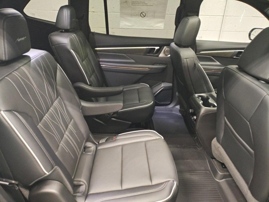 New 2026 Buick Enclave Avenir w/ Super Cruise Package image 12