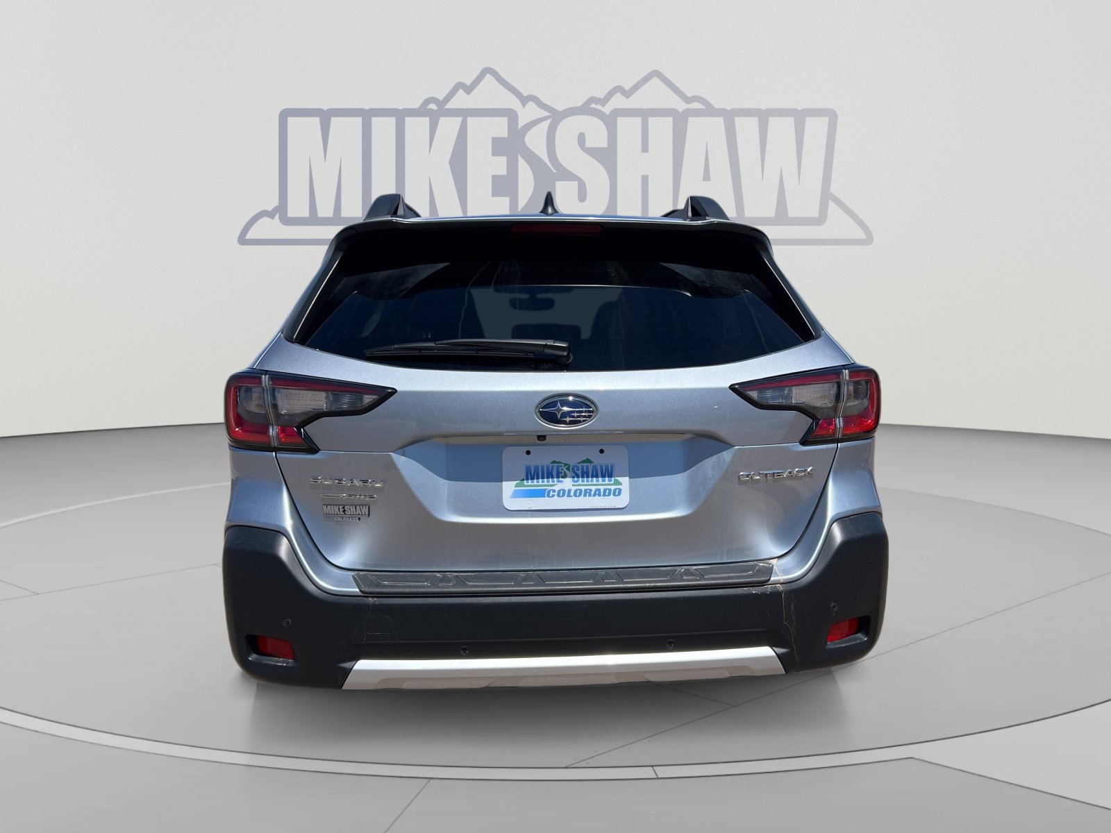 Used 2023 Subaru Outback Limited AWD/4WD image 11