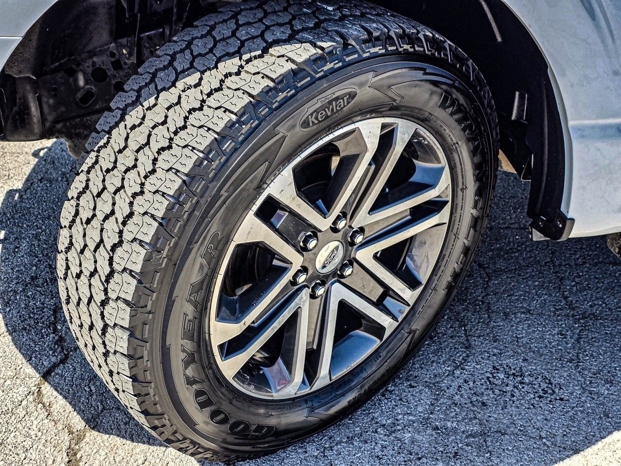 Used 2023 Ford F150 XL w/ STX Appearance Package image 13