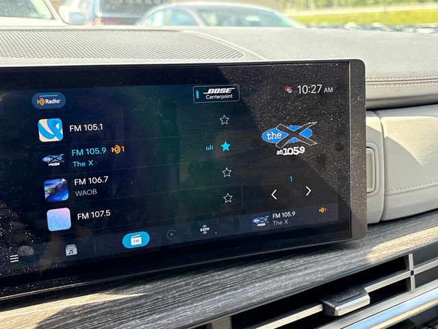 Used 2024 Hyundai Santa Fe Limited AWD/4WD image 16