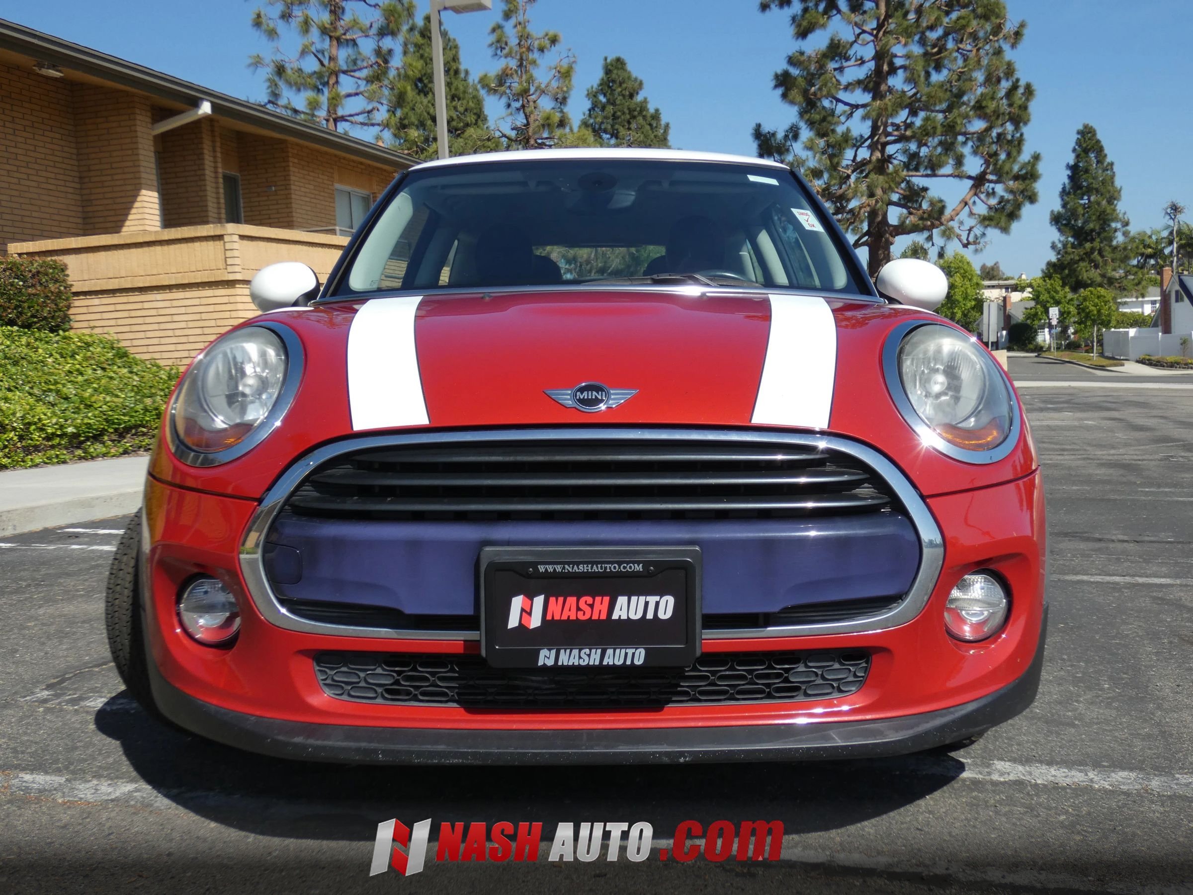Used 2017 MINI Cooper 2-Door Hardtop FWD image 11