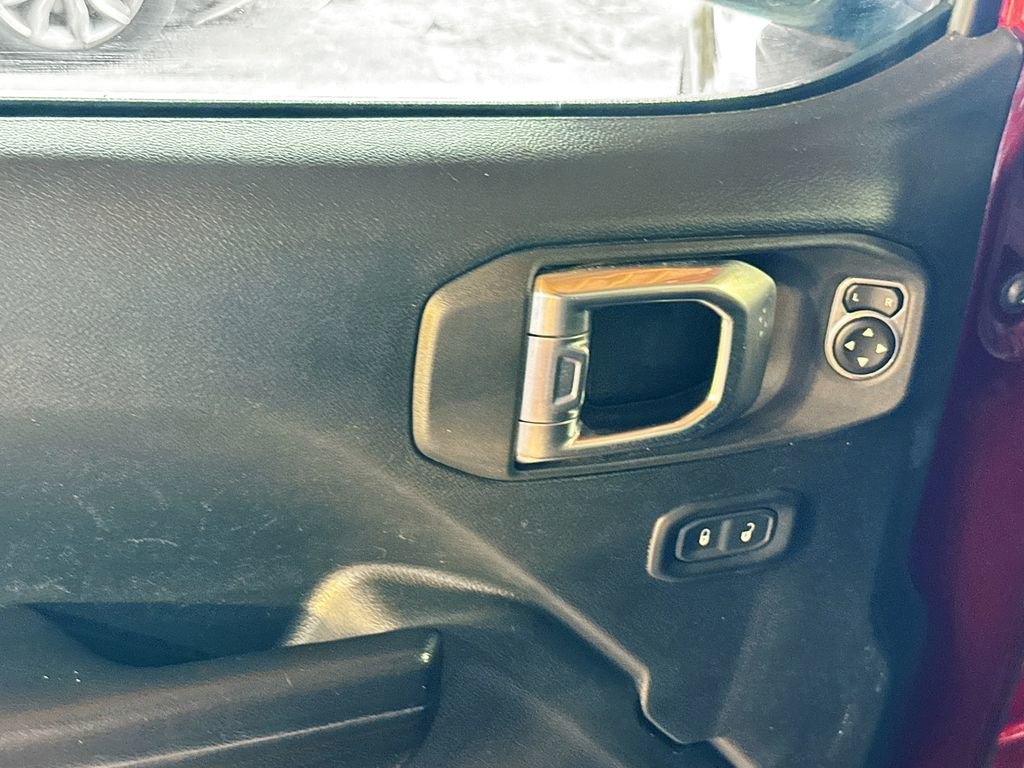 Used 2021 Jeep Wrangler Unlimited Sport image 19