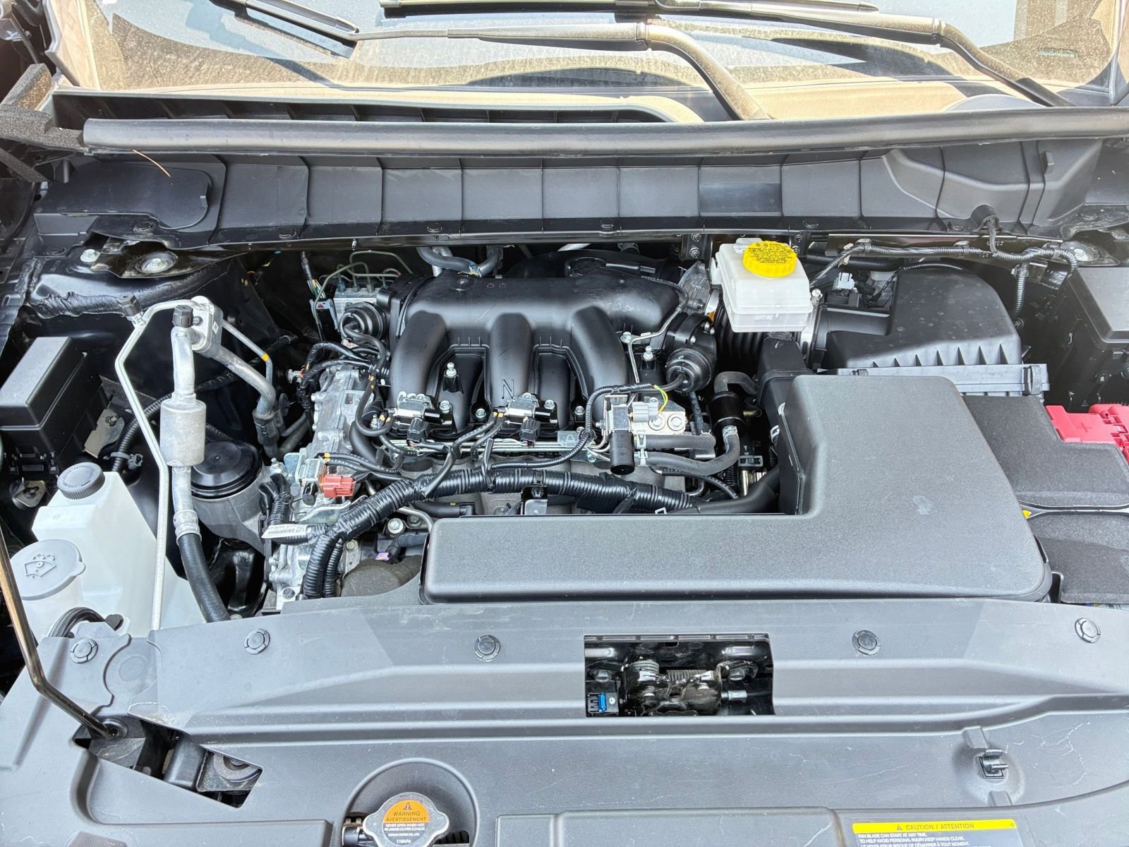Used 2025 Nissan Pathfinder SV AWD/4WD image 40