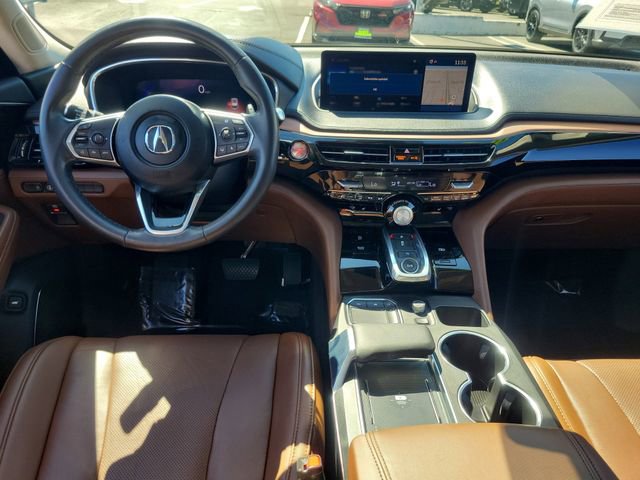 Used 2024 Acura MDX SH-AWD w/ Technology Package image 11