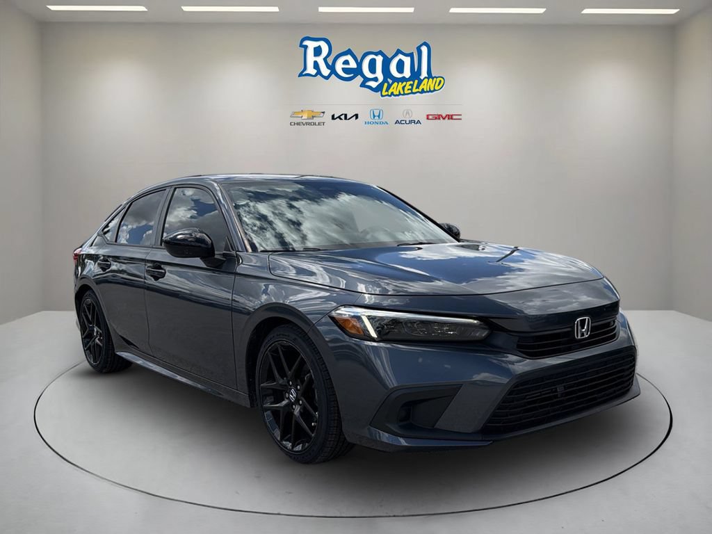 Used 2023 Honda Civic Sport image 1