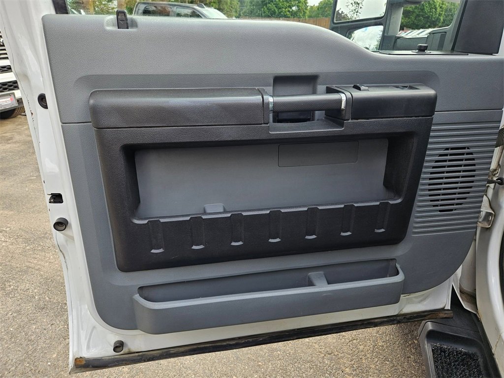 Used 2016 Ford F450 XL w/ Power Equipment Group image 11