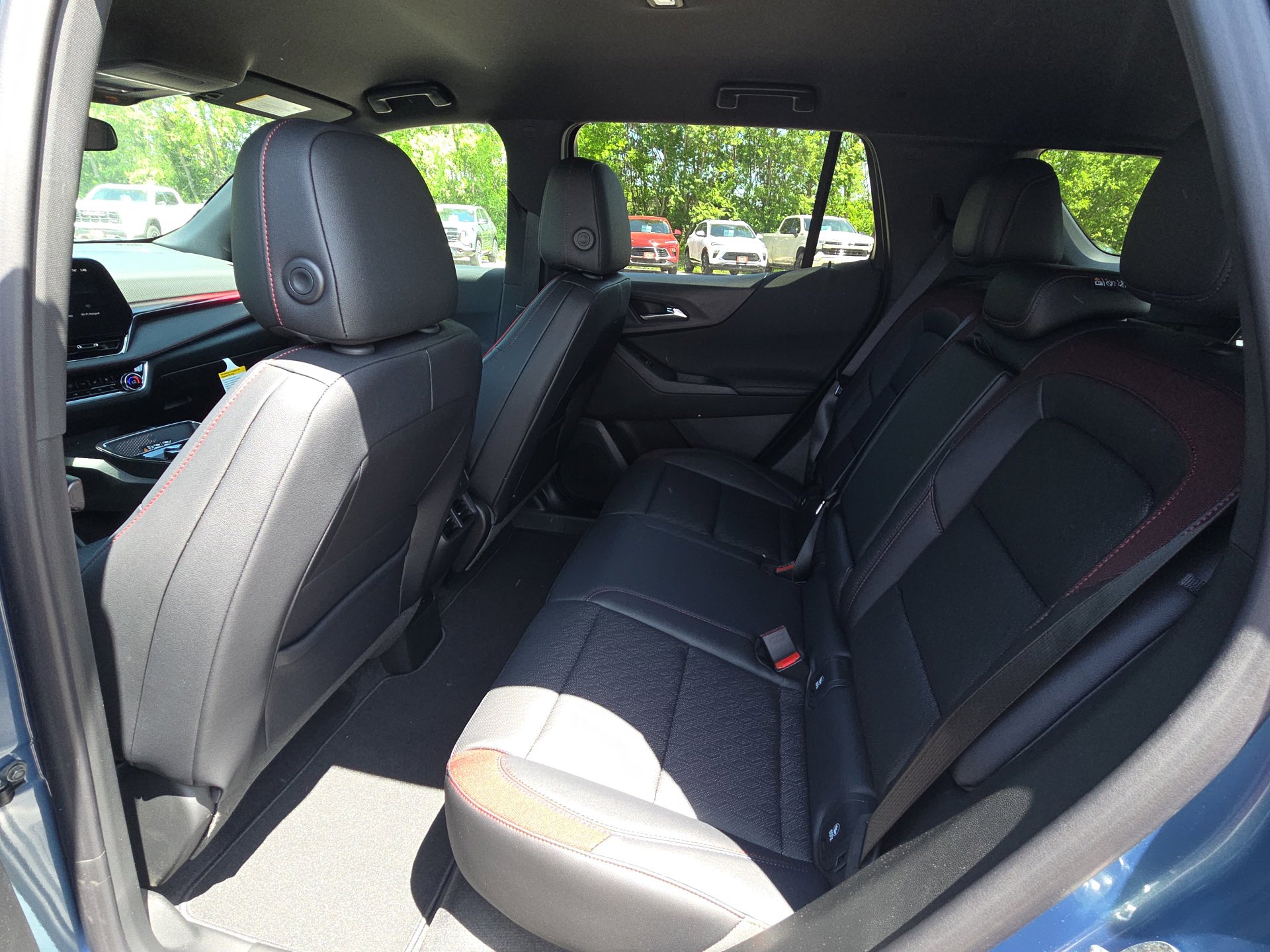 New 2026 Chevrolet Equinox RS FWD image 28
