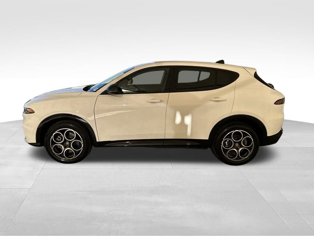 New 2025 Alfa Romeo Tonale image 18