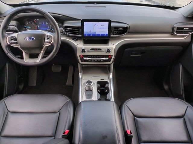 Used 2022 Ford Explorer XLT w/ Equipment Group 202A image 15