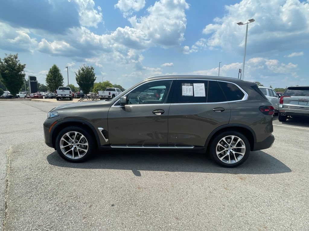 Used 2026 BMW X5 xDrive40i AWD/4WD image 9