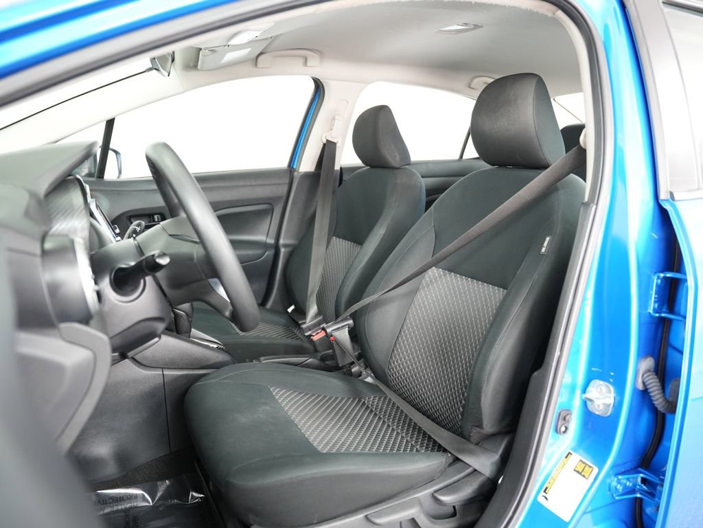 Used 2021 Nissan Versa S image 38