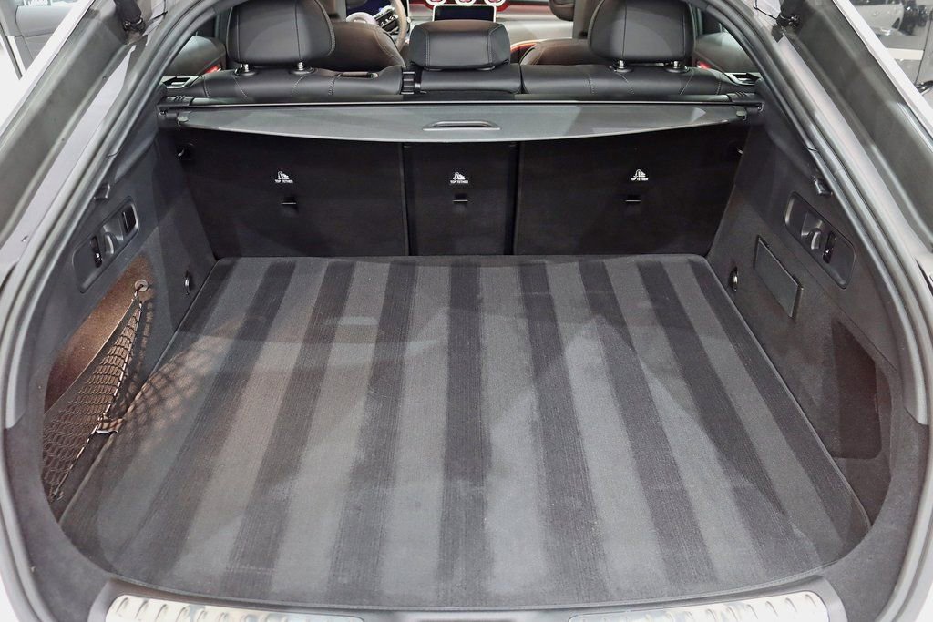 Used 2025 Mercedes-Benz GLC 63 AMG S image 40