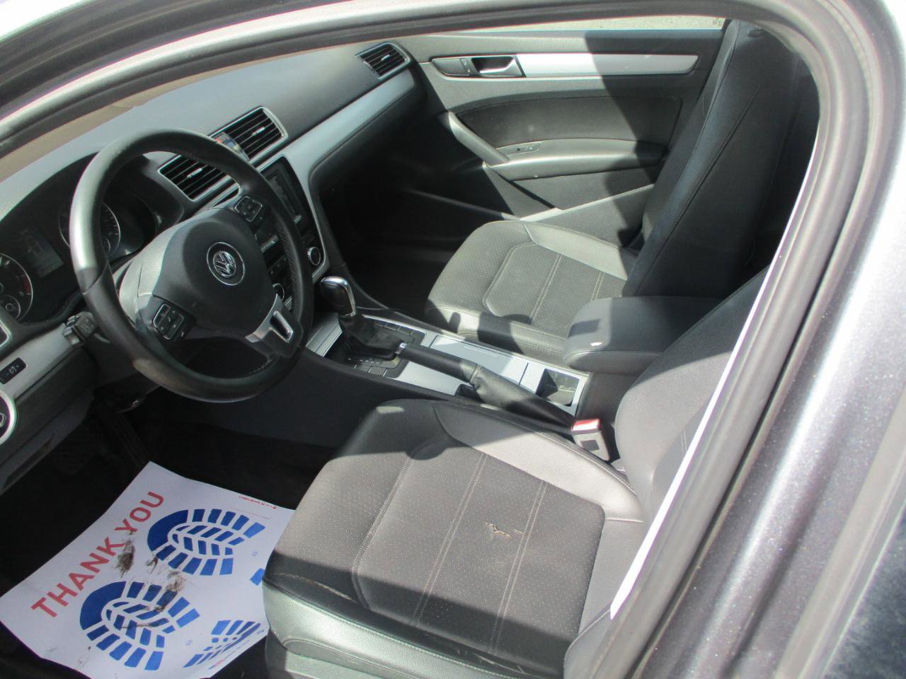 Used 2012 Volkswagen Passat 2.5 SE image 10