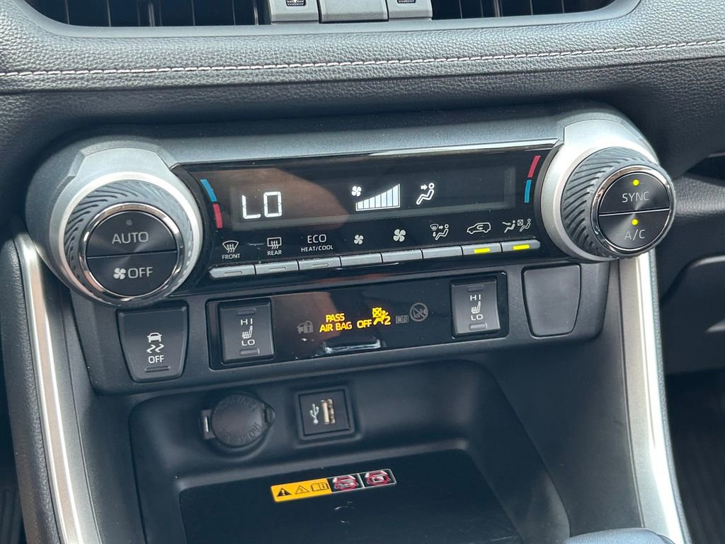 Used 2025 Toyota RAV4 XLE Premium w/ Weather Package AWD/4WD image 34