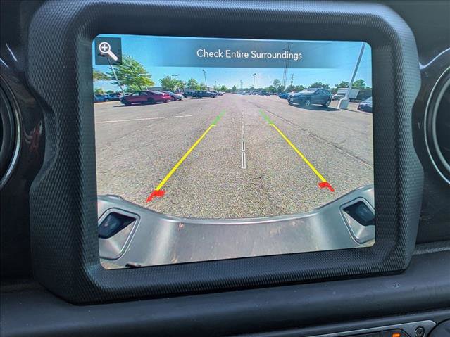 Used 2020 Jeep Gladiator Sport AWD/4WD image 14