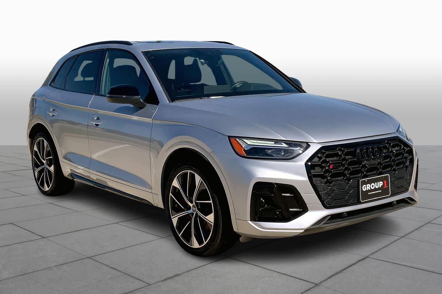 Used 2022 Audi SQ5 Premium Plus w/ Premium Plus Package AWD/4WD image 3