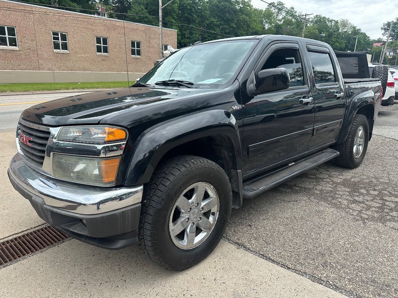 Used 2010 GMC Canyon SLE AWD/4WD image 3