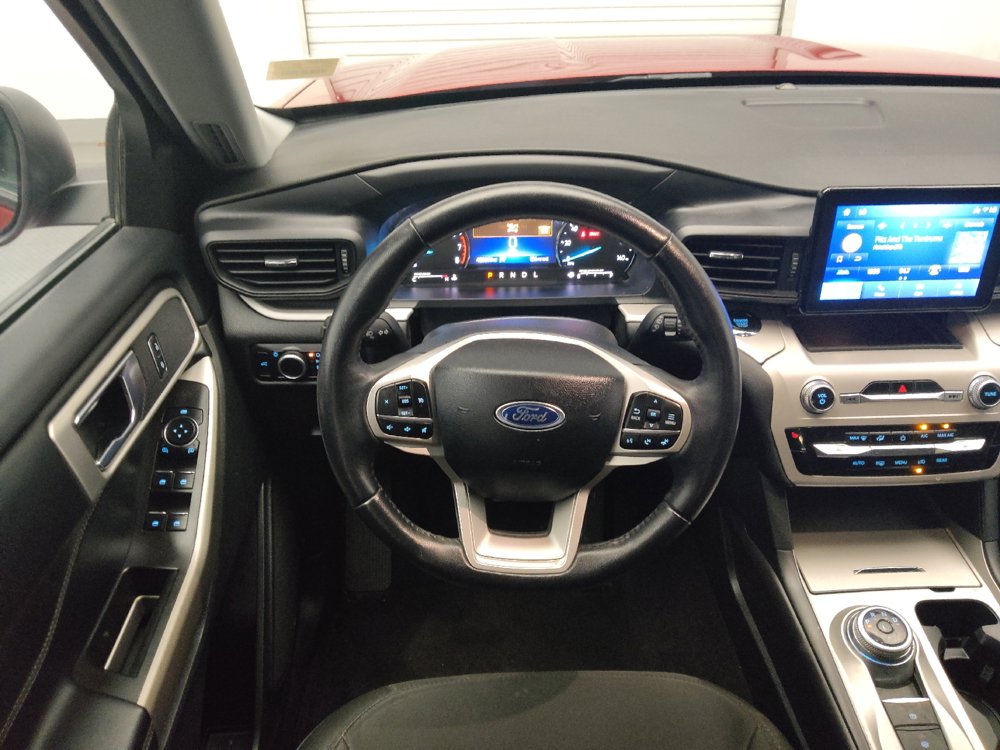Used 2024 Ford Explorer XLT RWD image 22