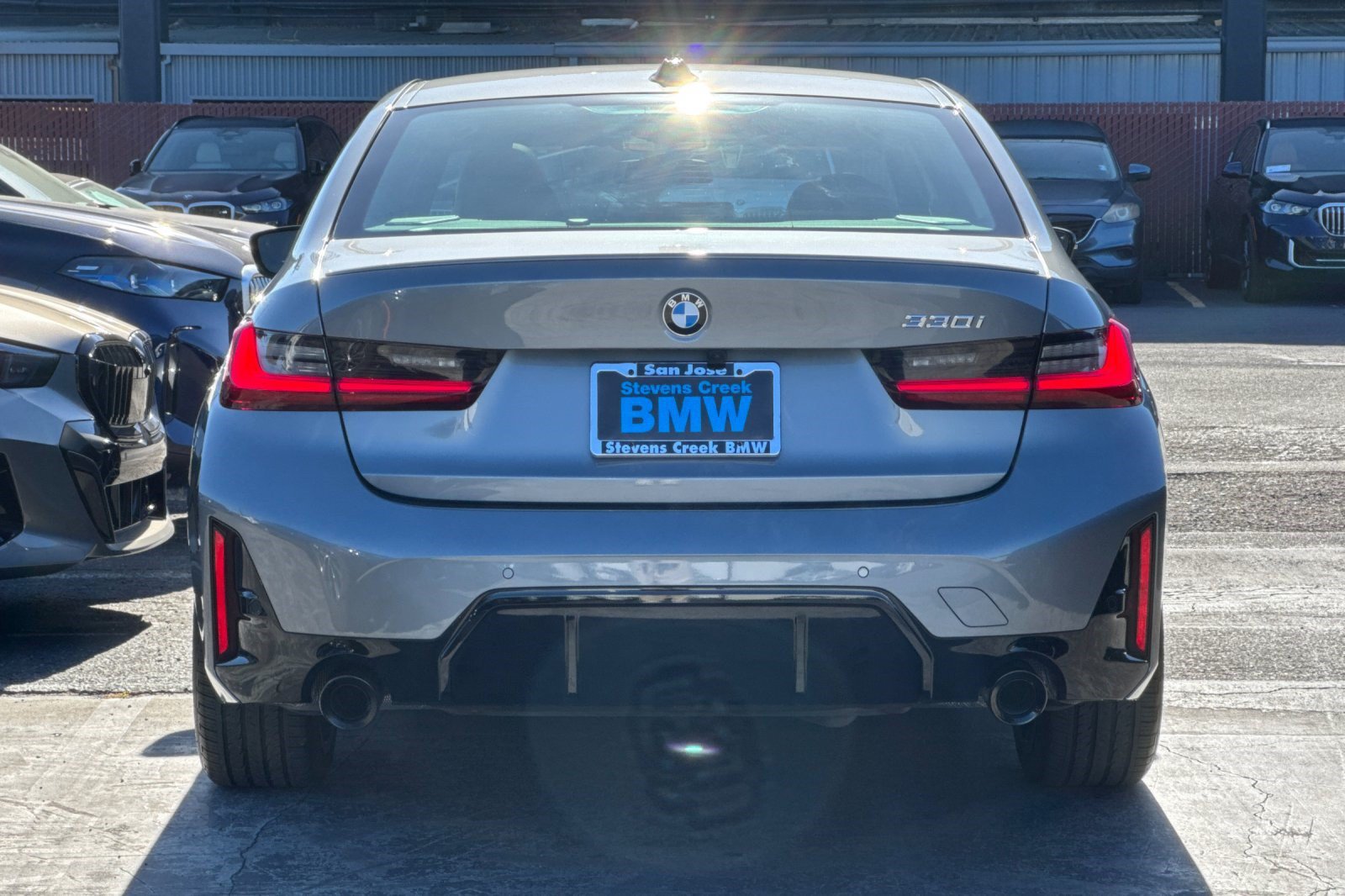 Used 2024 BMW 330i Sedan w/ M Sport Package RWD image 10
