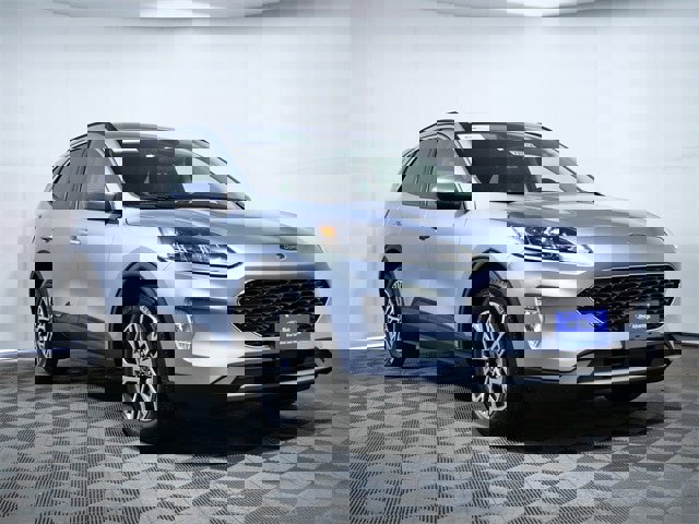 Certified 2022 Ford Escape SEL w/ Technology Package