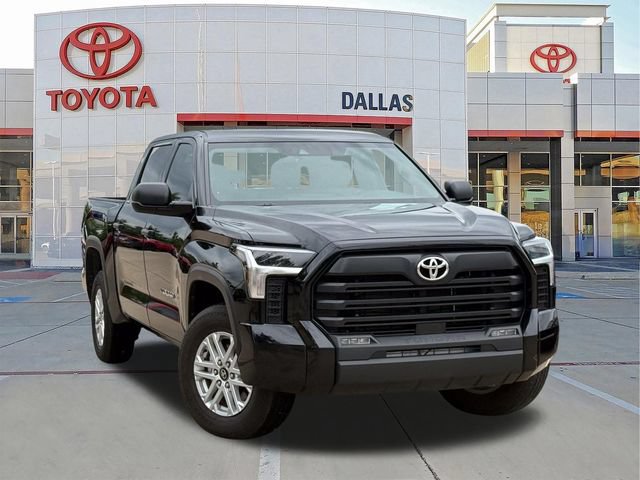 Used 2025 Toyota Tundra SR5 AWD/4WD image 1