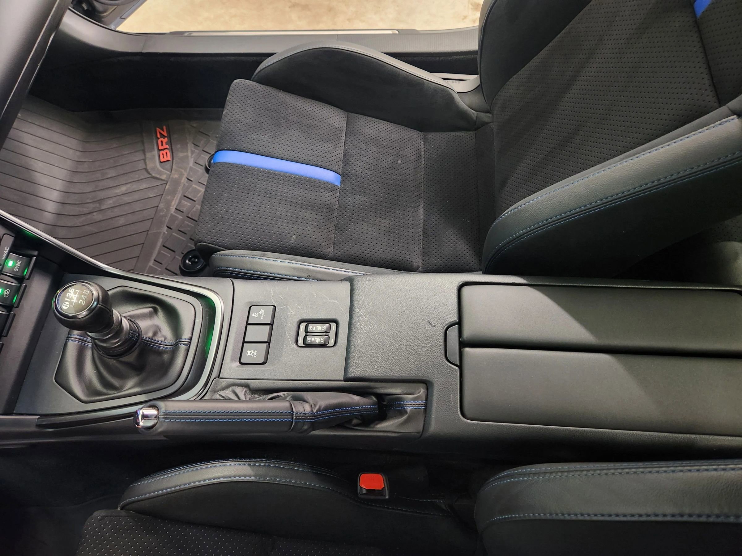 Used 2024 Subaru BRZ tS image 39