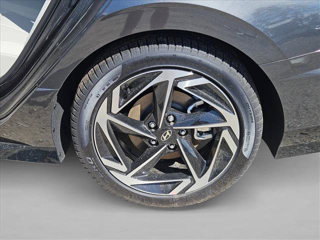 New 2025 Hyundai Sonata SEL FWD image 10