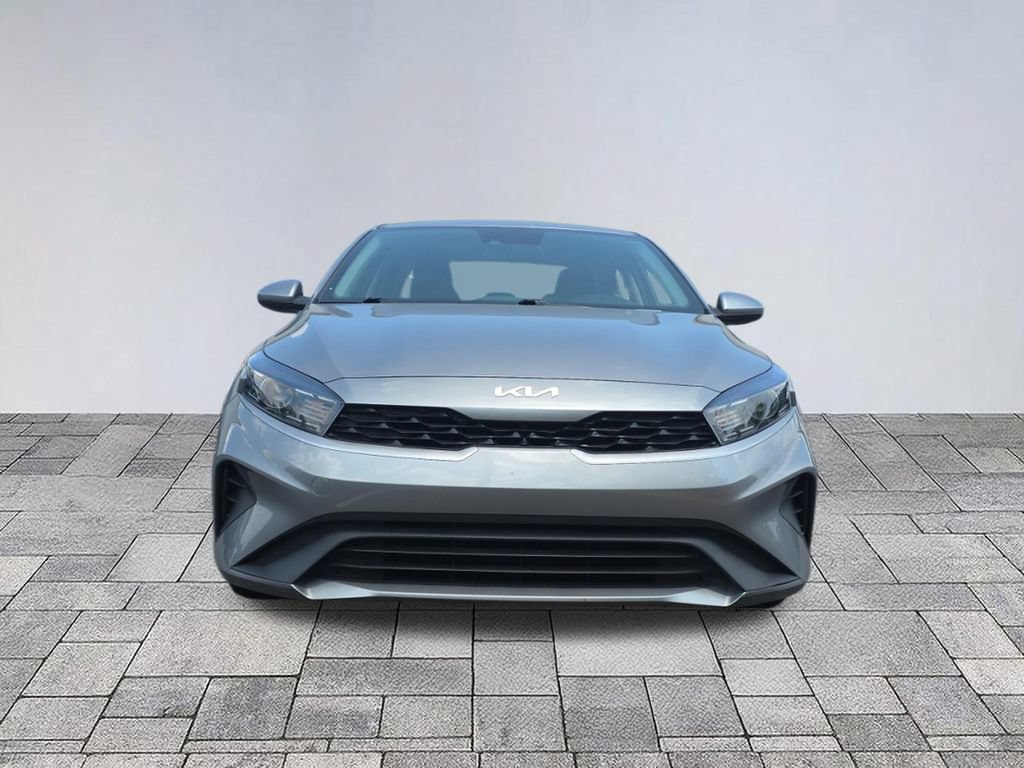 Used 2024 Kia Forte LXS FWD image 2