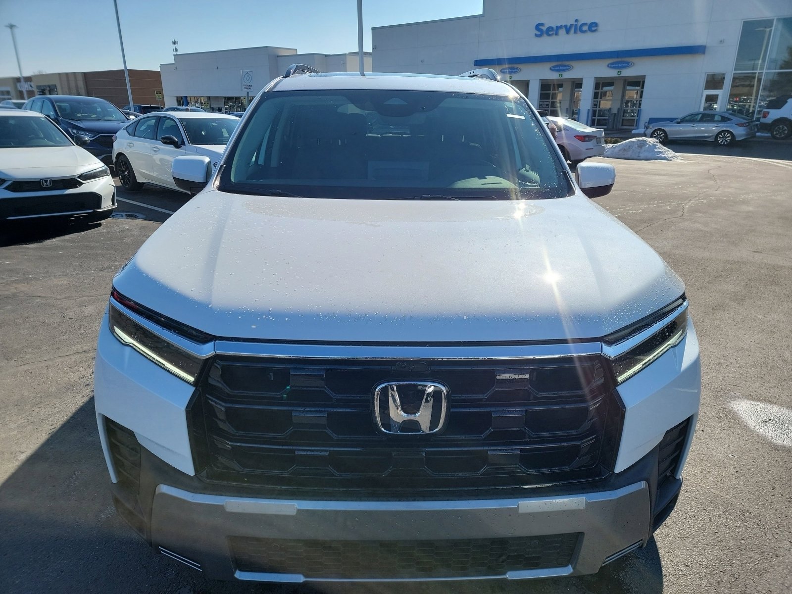 New 2026 Honda Pilot Touring image 2