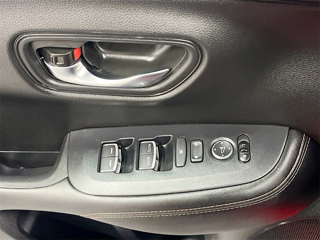 Used 2024 Honda HR-V Sport image 17