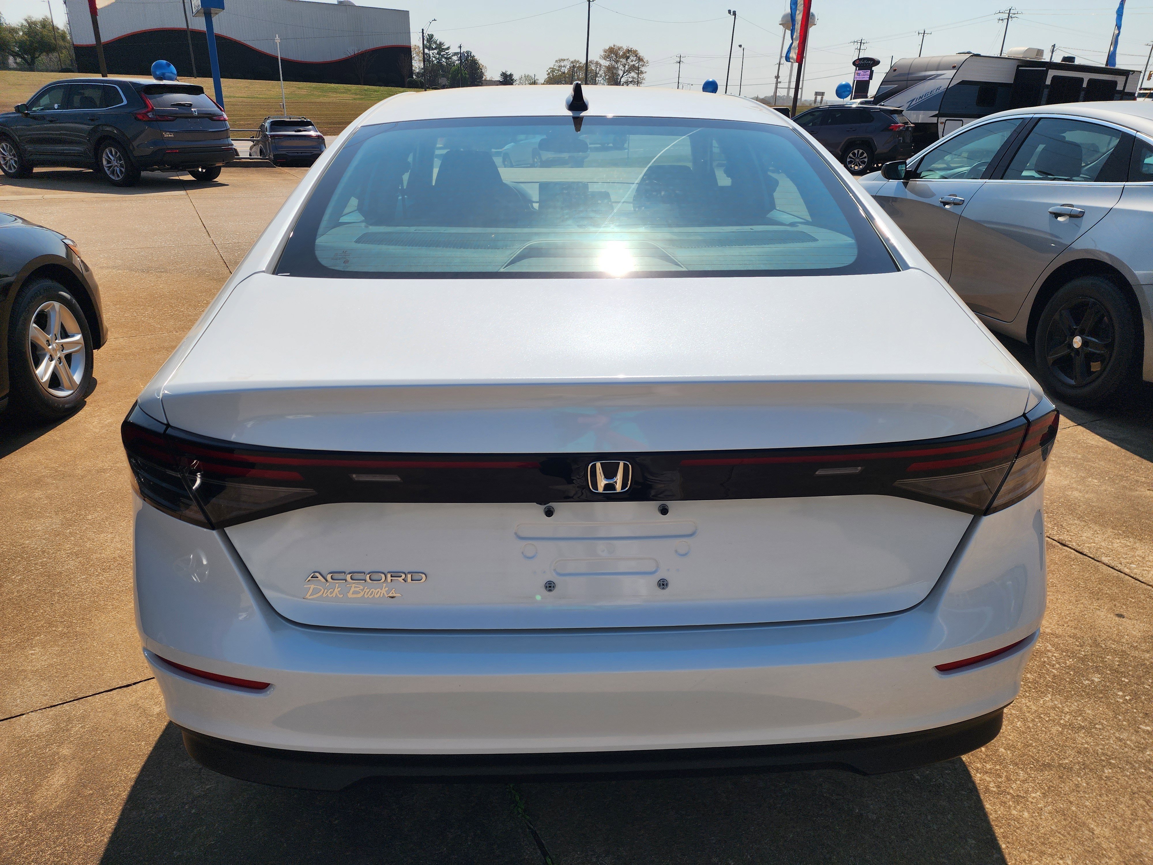 Used 2025 Honda Accord SE image 5