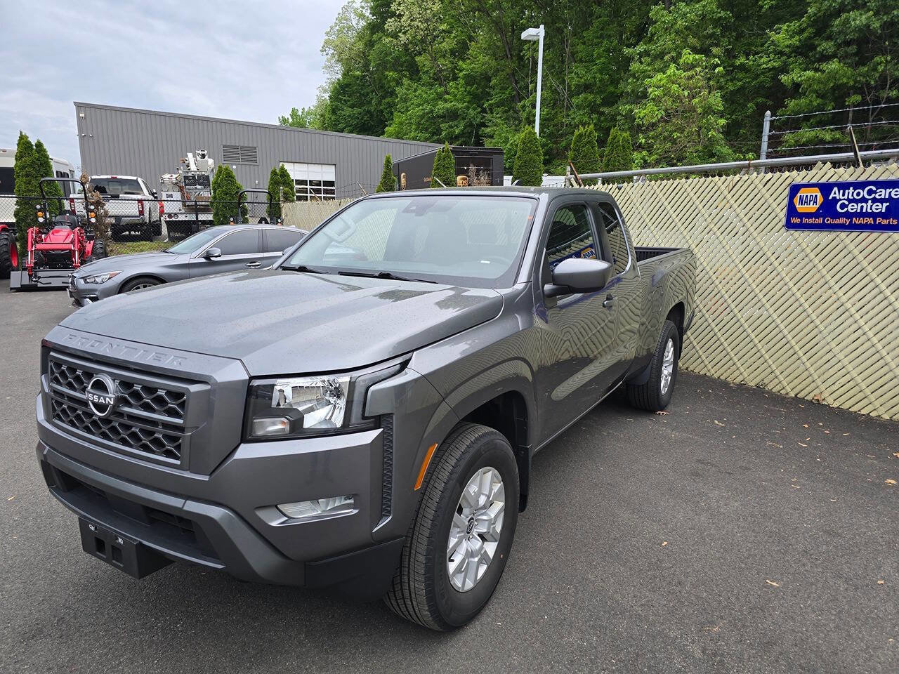 Used 2023 Nissan Frontier SV w/ SV Convenience Package AWD/4WD image 1