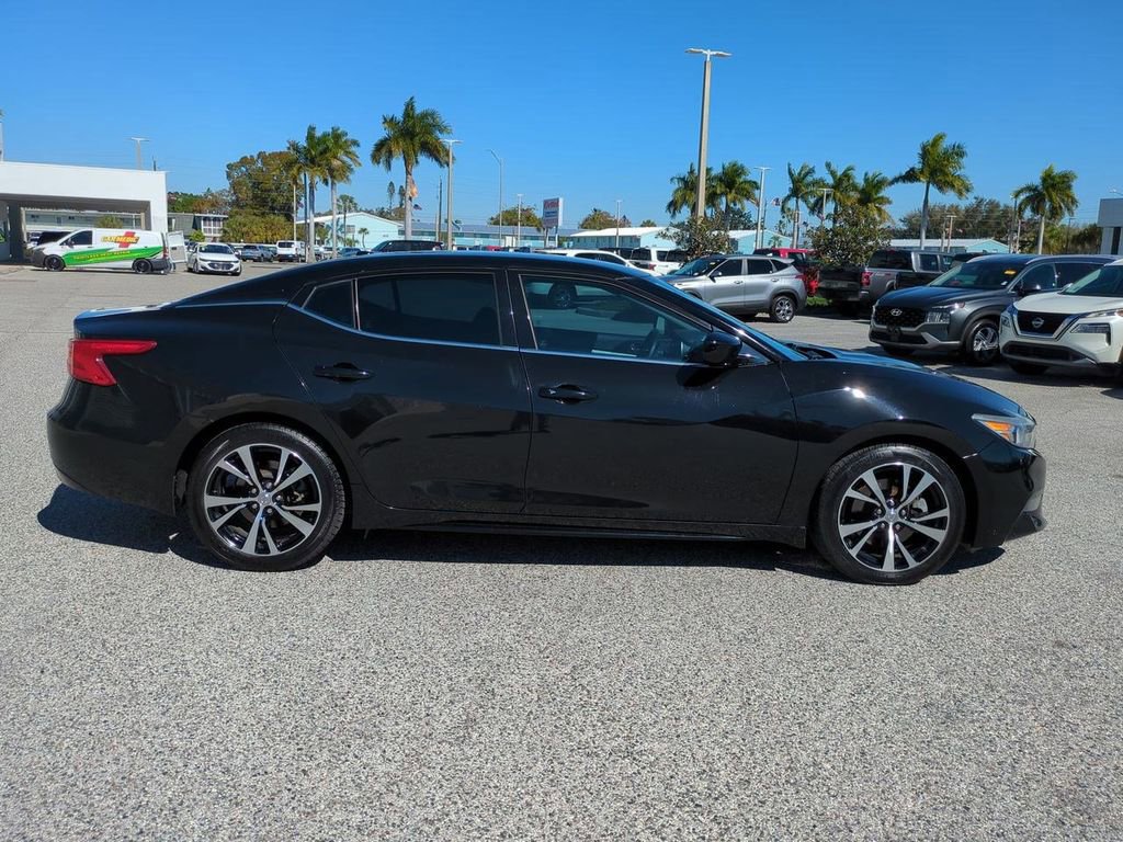 Used 2018 Nissan Maxima 3.5 S image 4
