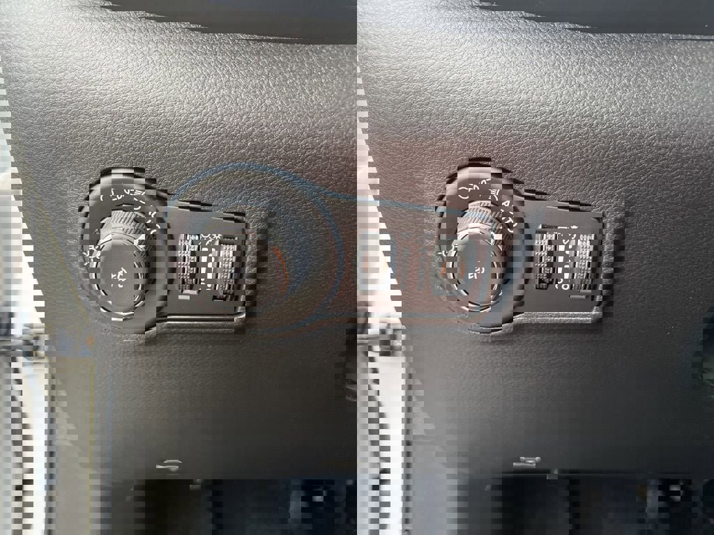 New 2026 Jeep Compass Limited image 22