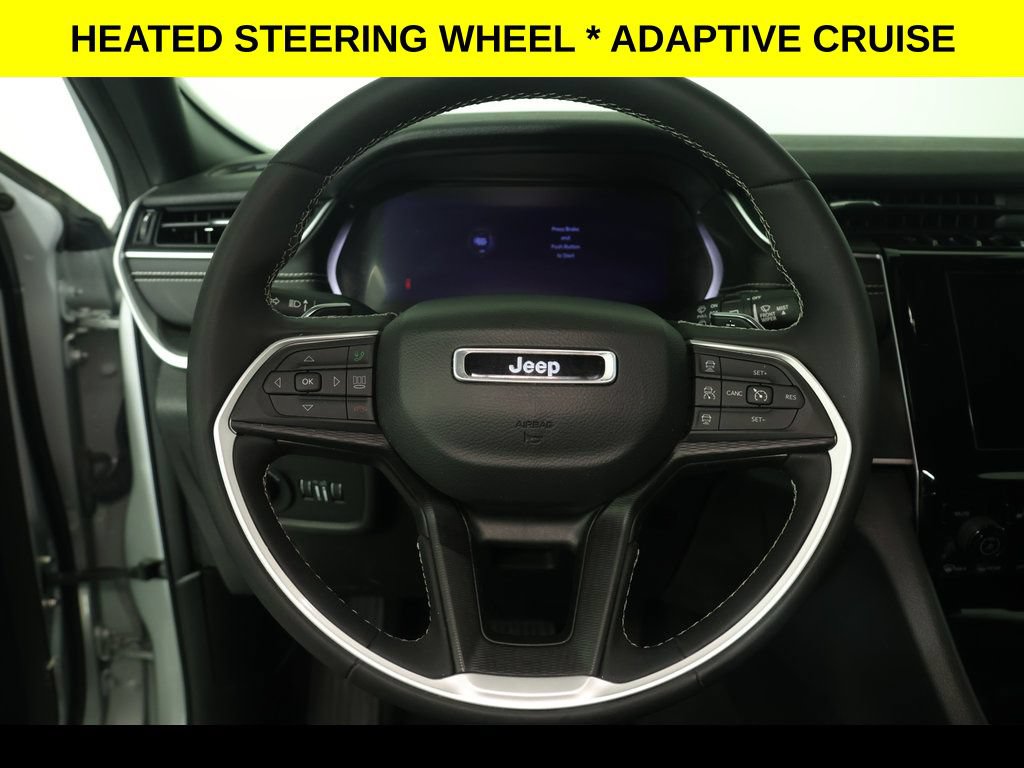 Used 2023 Jeep Grand Cherokee Altitude AWD/4WD image 8
