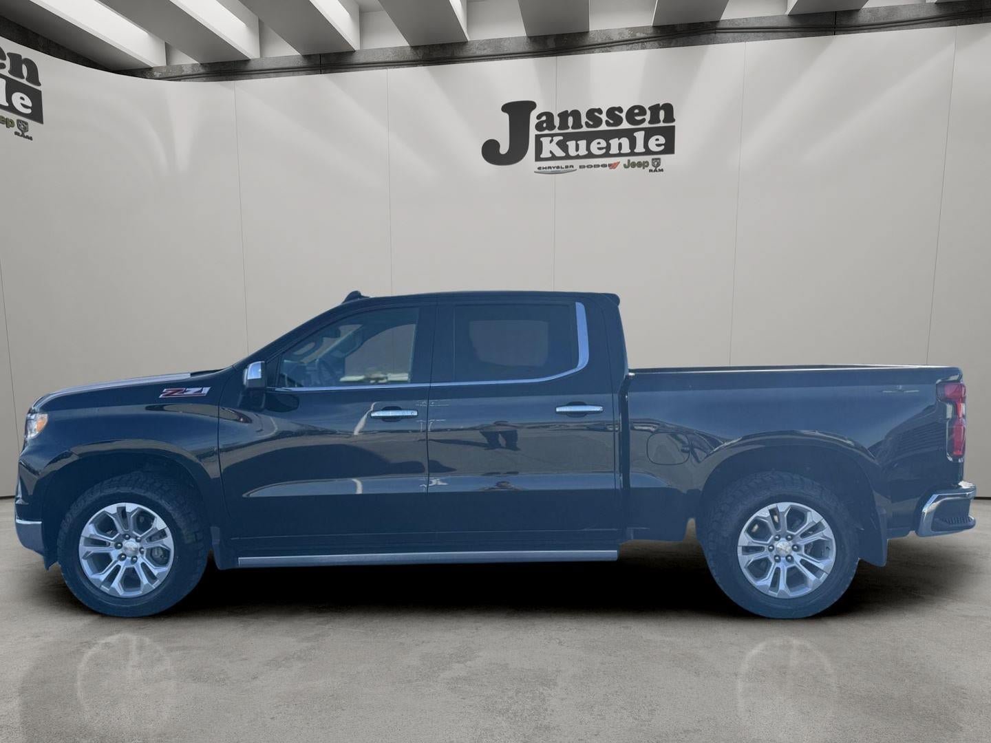 Used 2022 Chevrolet Silverado 1500 LTZ w/ LTZ Convenience Package II