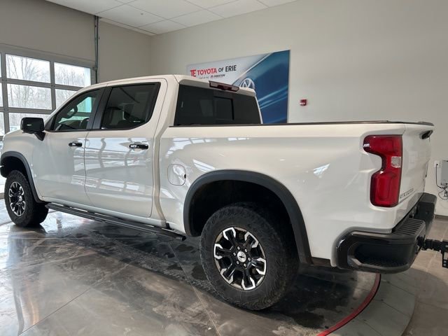 Used 2023 Chevrolet Silverado 1500 ZR2 w/ Technology Package image 5
