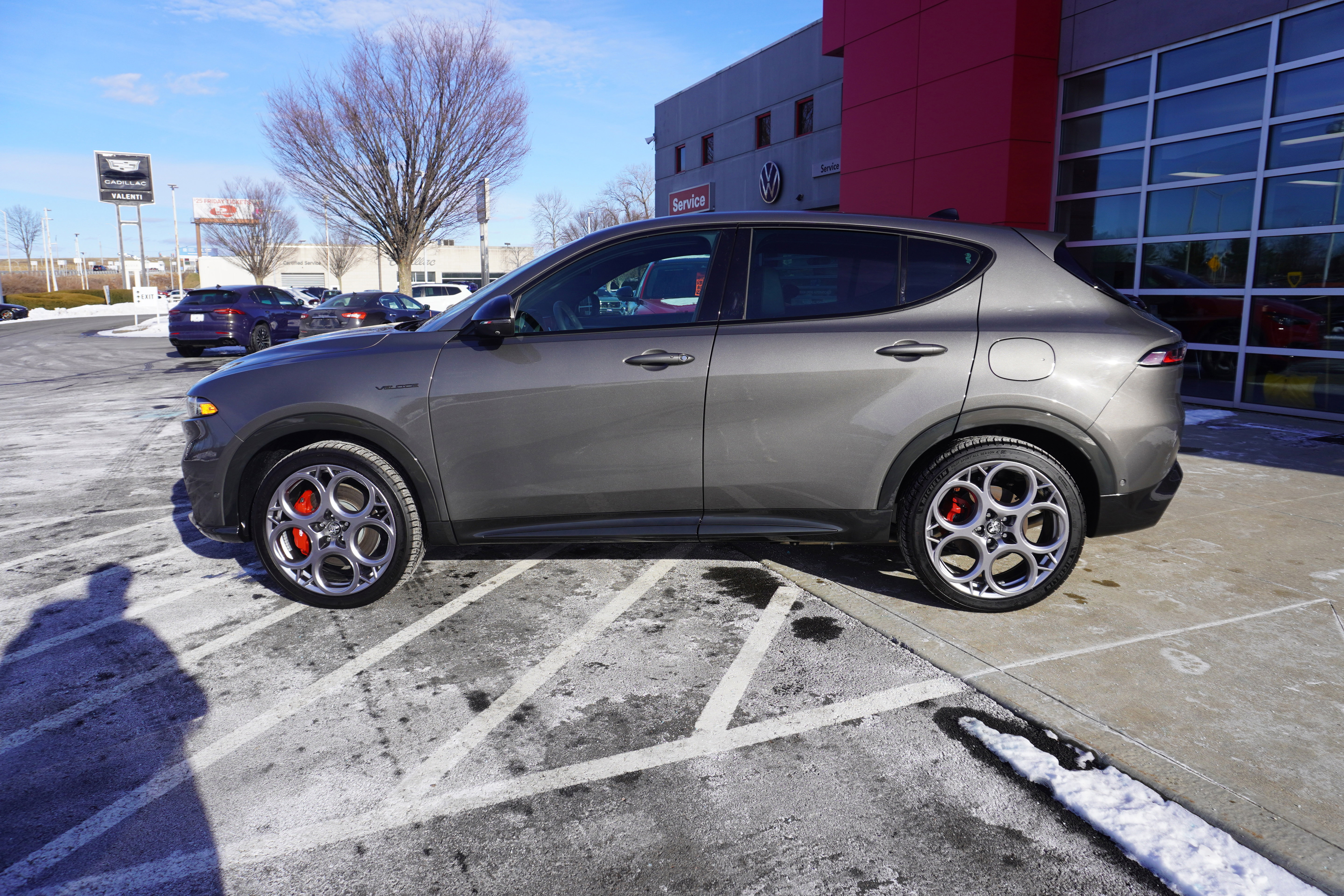 New 2024 Alfa Romeo Tonale Veloce image 9