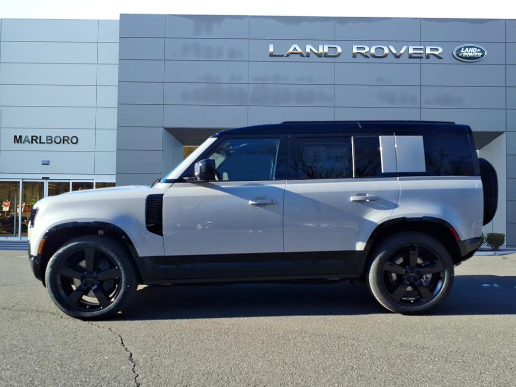 New 2026 Land Rover Defender 110 X-Dynamic SE image 6