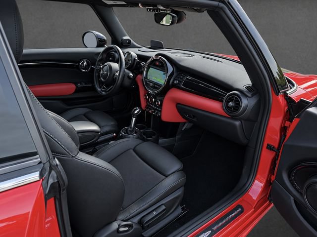 Used 2016 MINI Cooper S FWD image 8