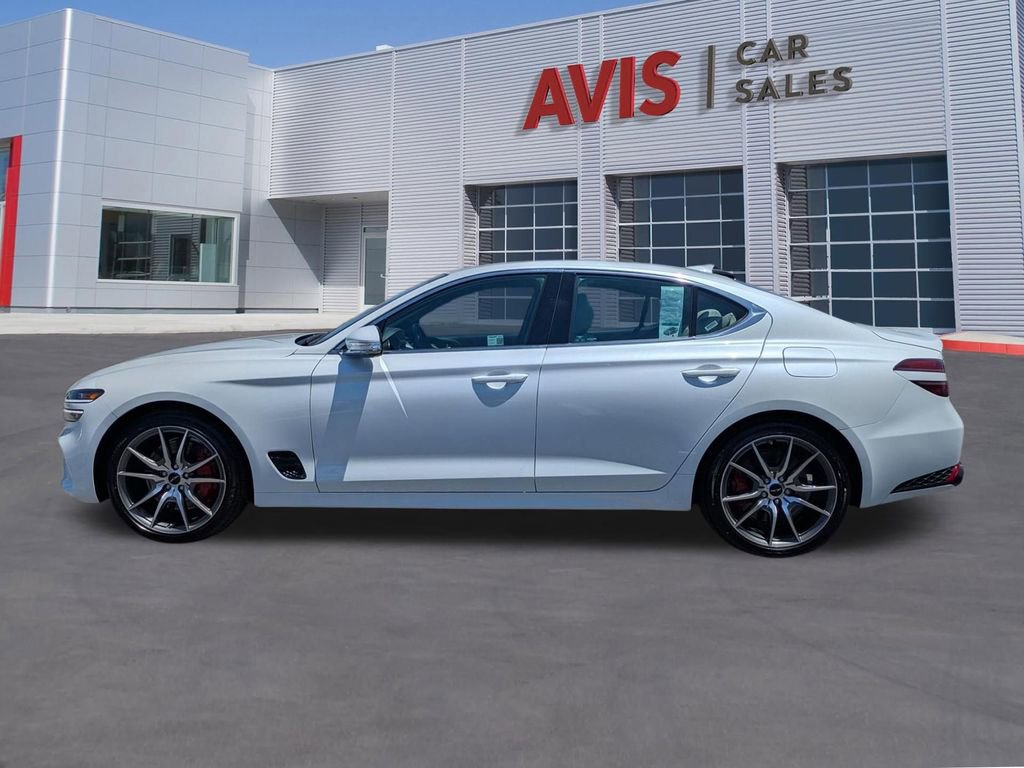 Used 2025 Genesis G70 2.5T RWD image 10