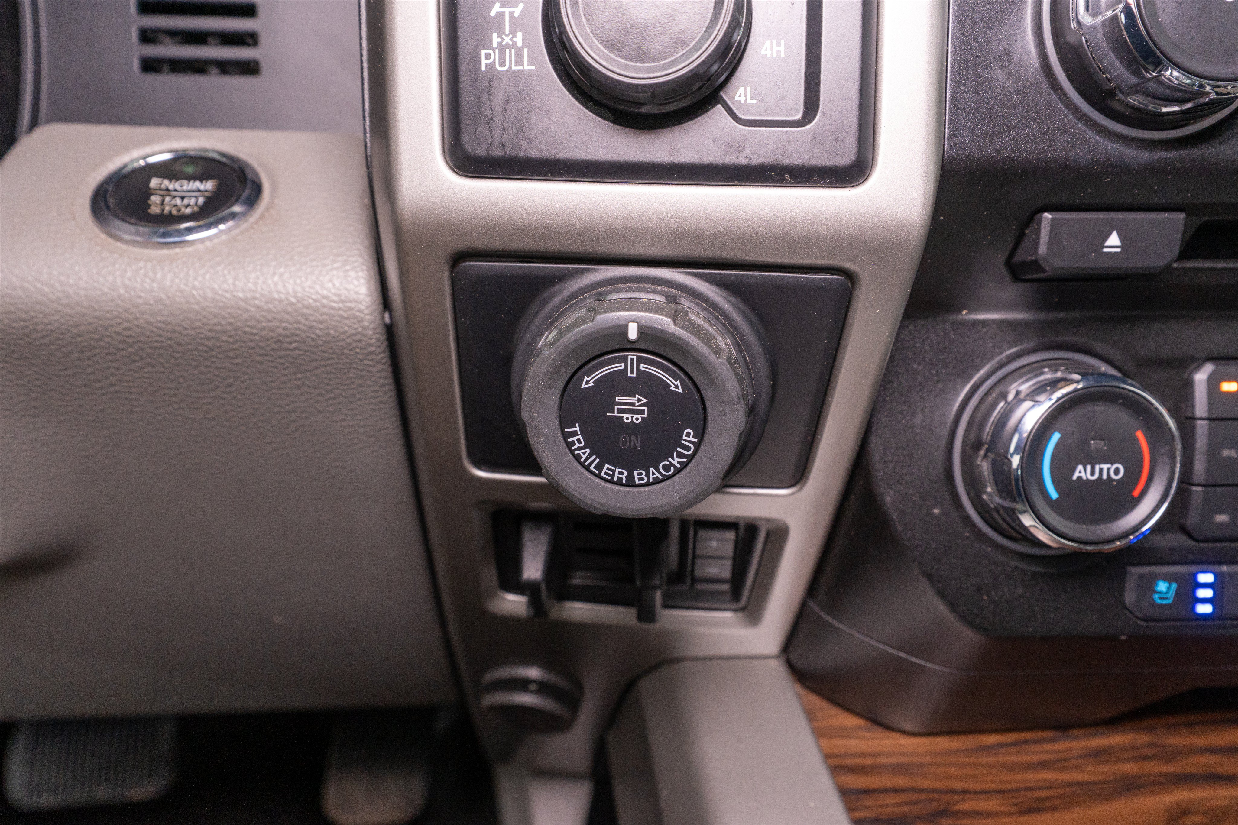 Used 2018 Ford F150 Lariat AWD/4WD image 27