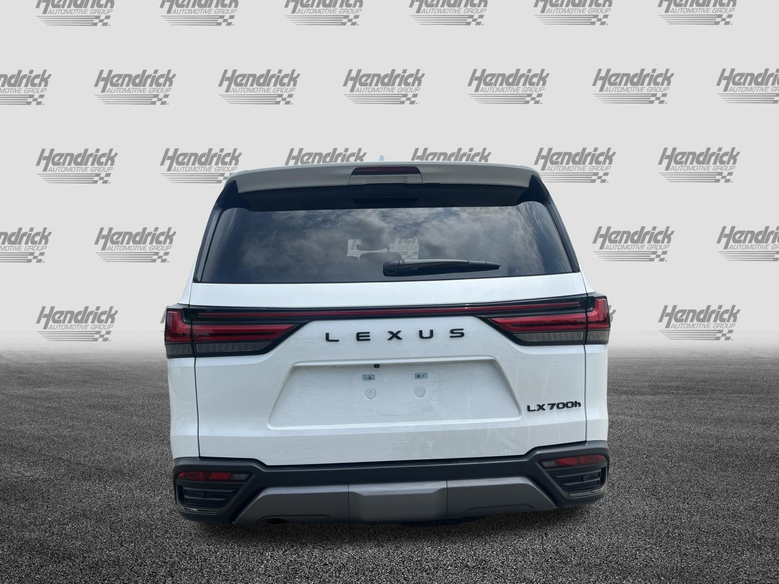 Used 2025 Lexus LX 700h Luxury w/ Appearance Package AWD/4WD image 8