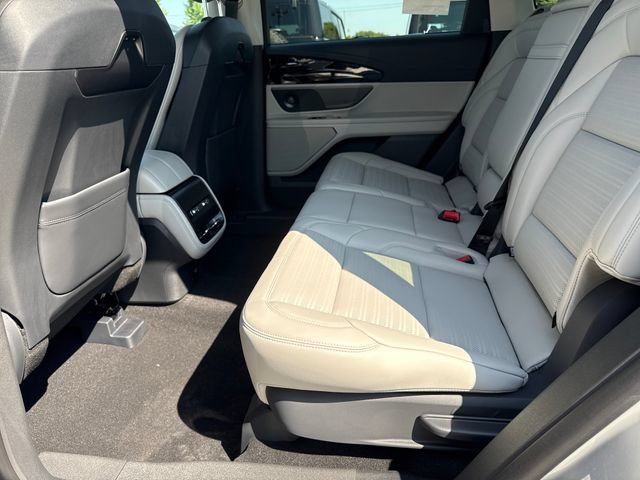 New 2026 Lincoln Nautilus Reserve w/ Jet Appearance Package AWD/4WD image 14