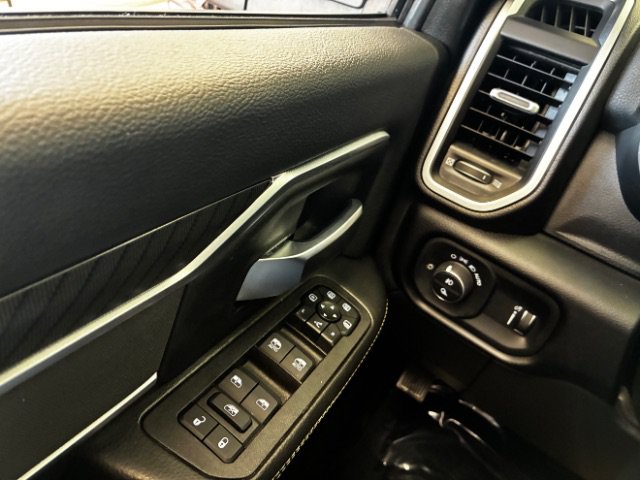 Used 2026 RAM 2500 Big Horn AWD/4WD image 23