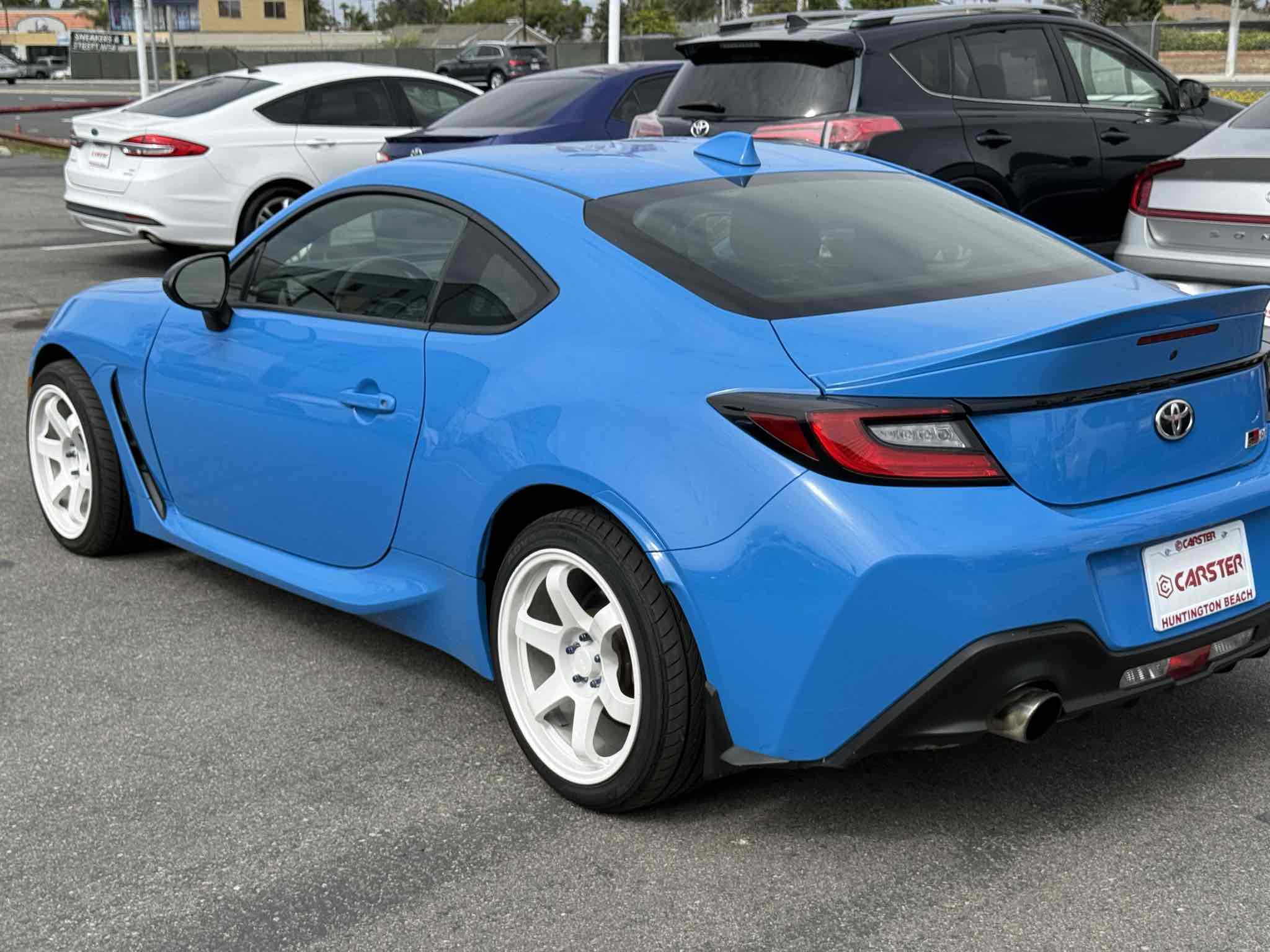 Used 2022 Toyota GR86 Premium RWD image 23