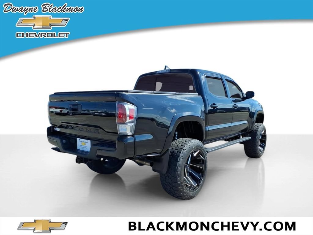 Used 2023 Toyota Tacoma TRD Sport AWD/4WD image 2
